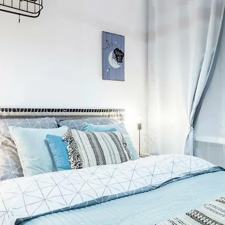 Vintage Apartment Warsaw